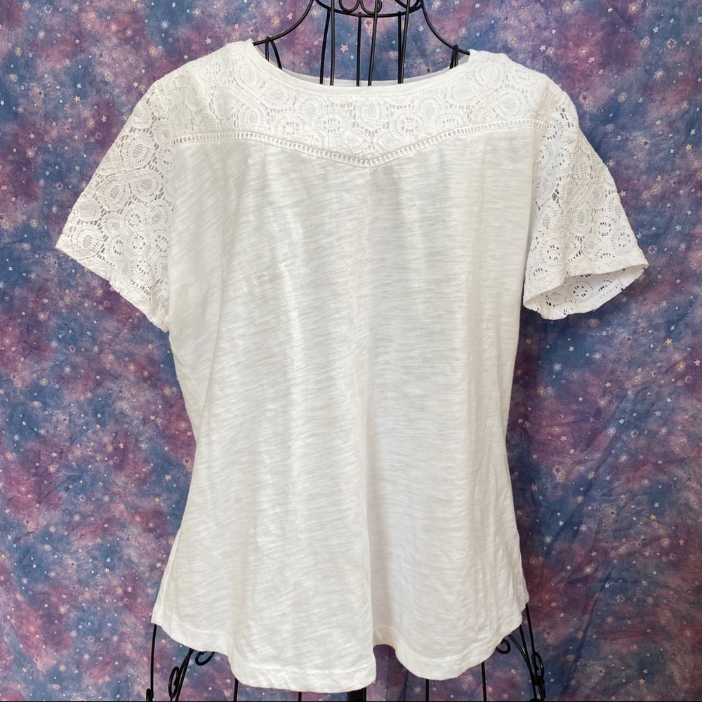 White Liz Claiborne top, size L
